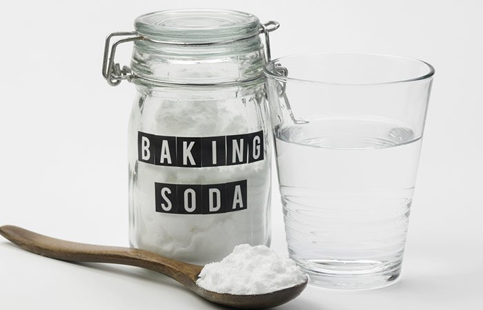 cách trị thâm đầu gối bột baking soda