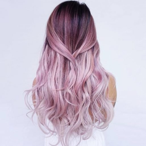 nhuộm tóc màu hồng phấn