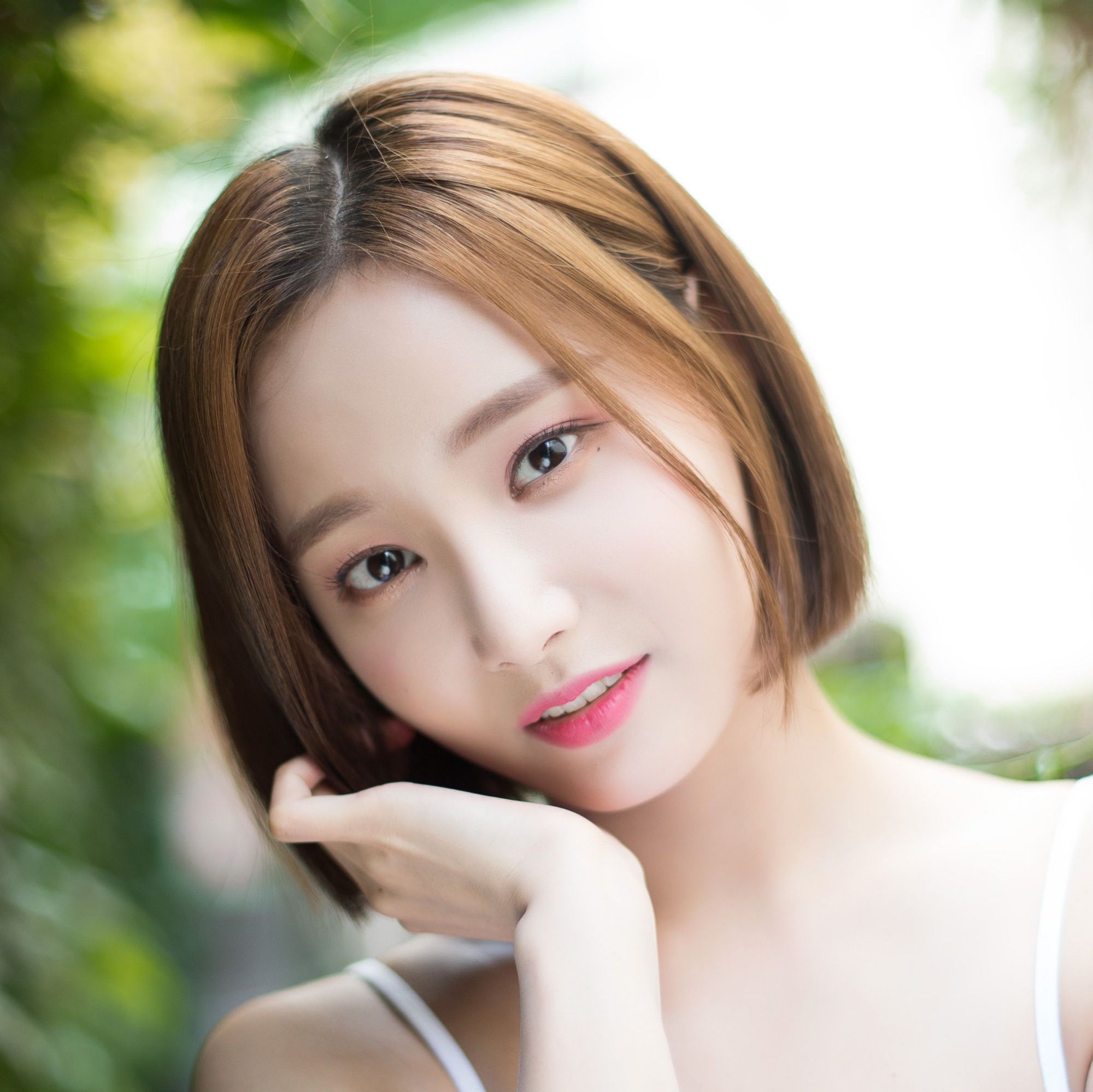 TOP 7 kiểu tóc ngắn layer Hàn Quốc được yêu thích nhất hiện nay -  ALONGWALKER