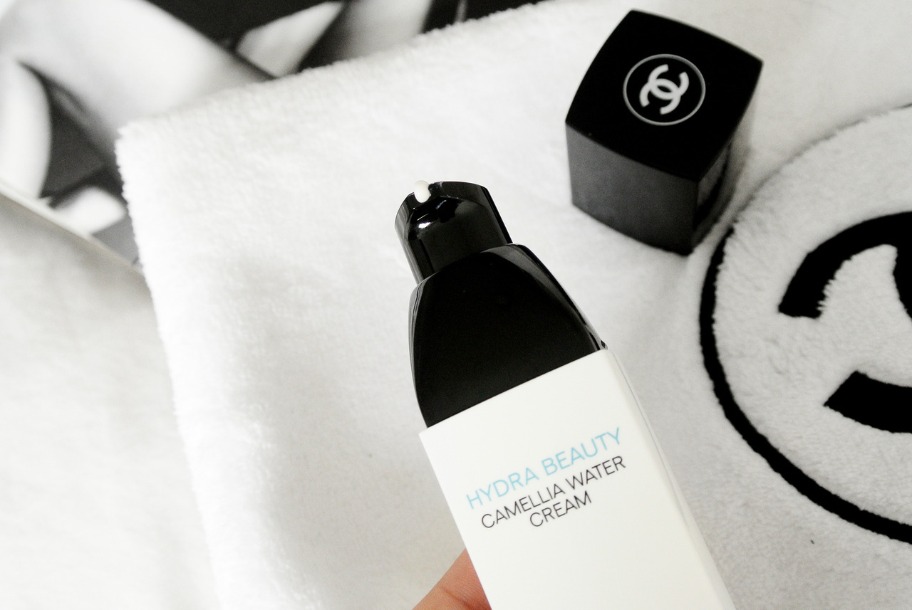 Chanel Review  Hydra Beauty Camellia Water Cream Illuminating hydrating  fluid