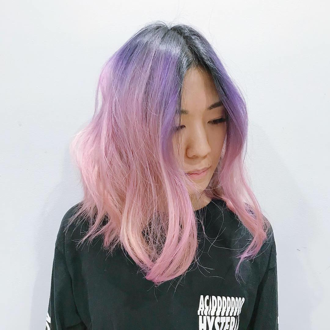 Nhuộm tóc màu tím pastel