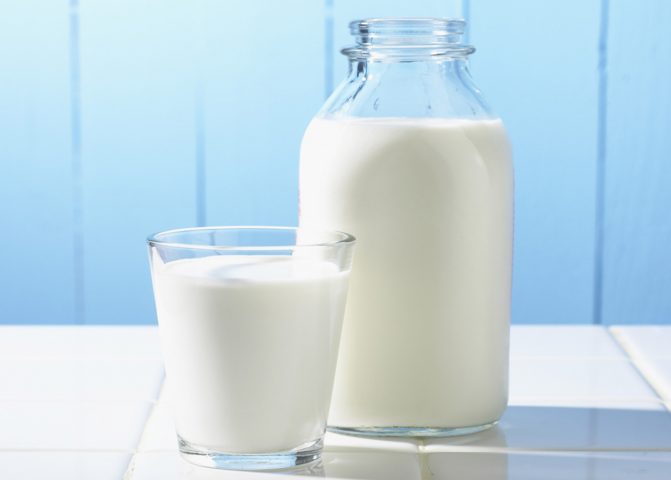 không nên ăn sữa tươi nguyên kem để giảm cân
