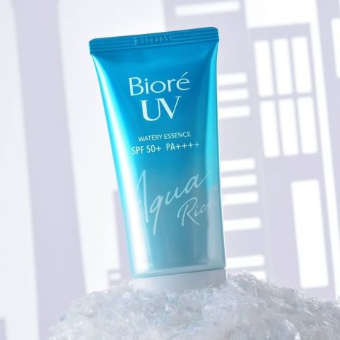 kem chống nắng dưỡng ẩm body Bioré UV Aqua Rich Water Essence 