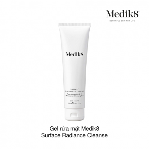 Sữa rửa mặt dành cho da dầu mụn Medik8 Surface Radiance Cleanse