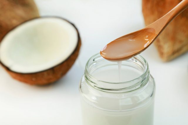44 tác dụng của dầu dừa cho sức khỏe, sắc đẹp & giảm cân