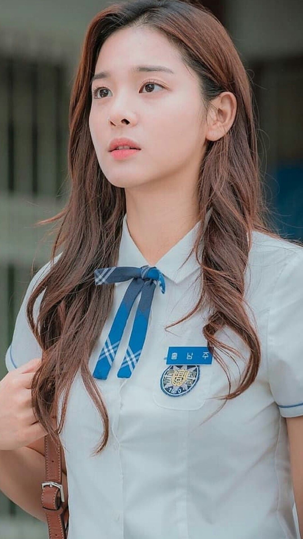 Ngoài chuyện hẹn hò nơi công sở, Seol In Ah từng xuất hiện trong School 2017