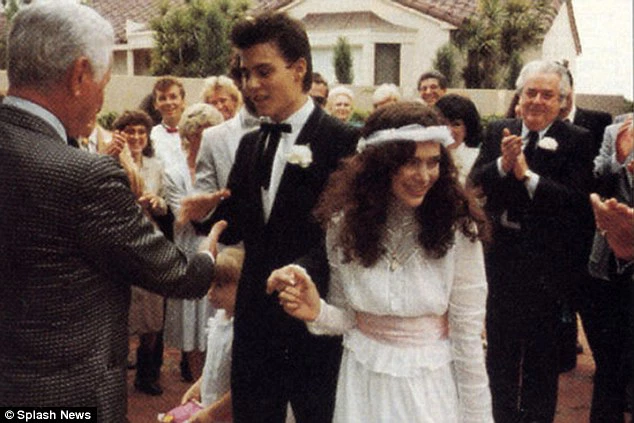 Người vợ đầu tiên và tình yêu đầu đời của Johnny Depp