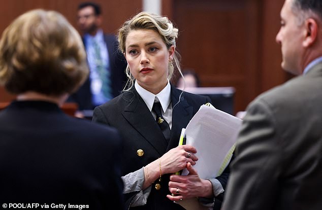 Vụ kiện phỉ báng của Depp và Amber Heard sẽ bắt đầu tại Tòa án Fairfax County ở Virginia