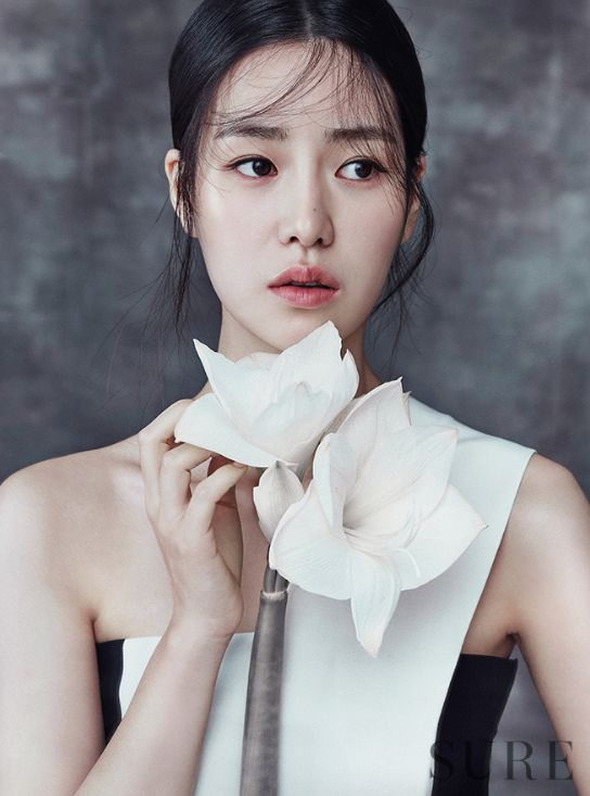 Lim Ji Yeon được mong chờ bứt phá ở mảng phim hàn trong Rose Mansion