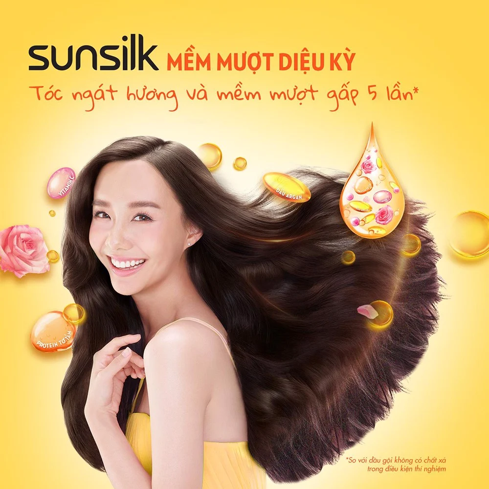 Sử dụng dầu xả Sunsilk giúp tóc mềm mượt
