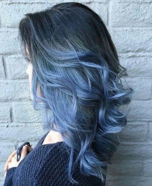 Tóc màu xanh rêu lạnh