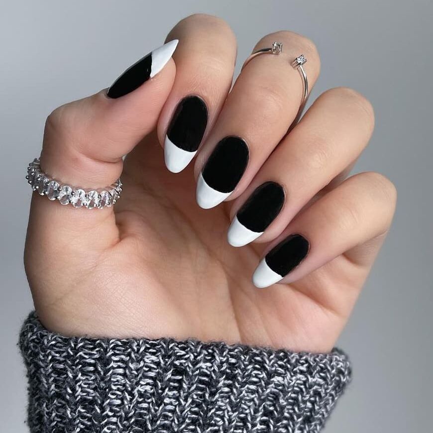 Móng tay đẹp màu đen họa tiết ánh kim huyền bí mẫu nail x  Flickr