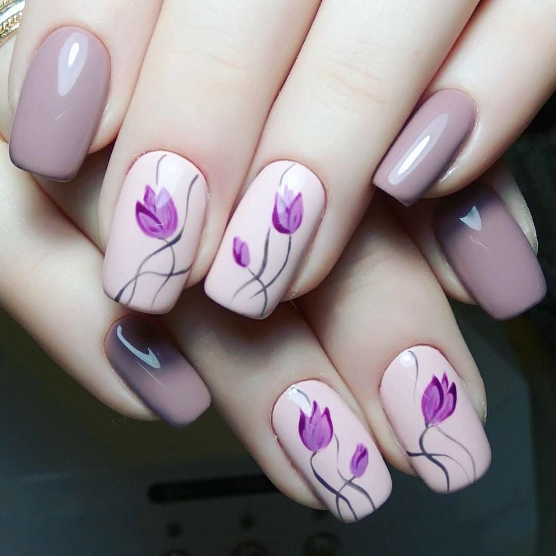 mẫu nail vẽ hoa đơn giản nhẹ nhàng với tone hồng