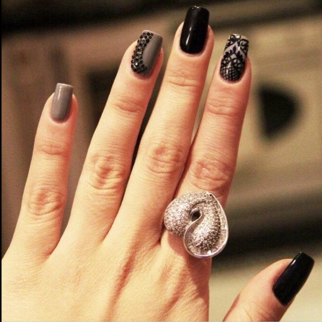 mẫu nail đen xám đơn giản - đẹp365