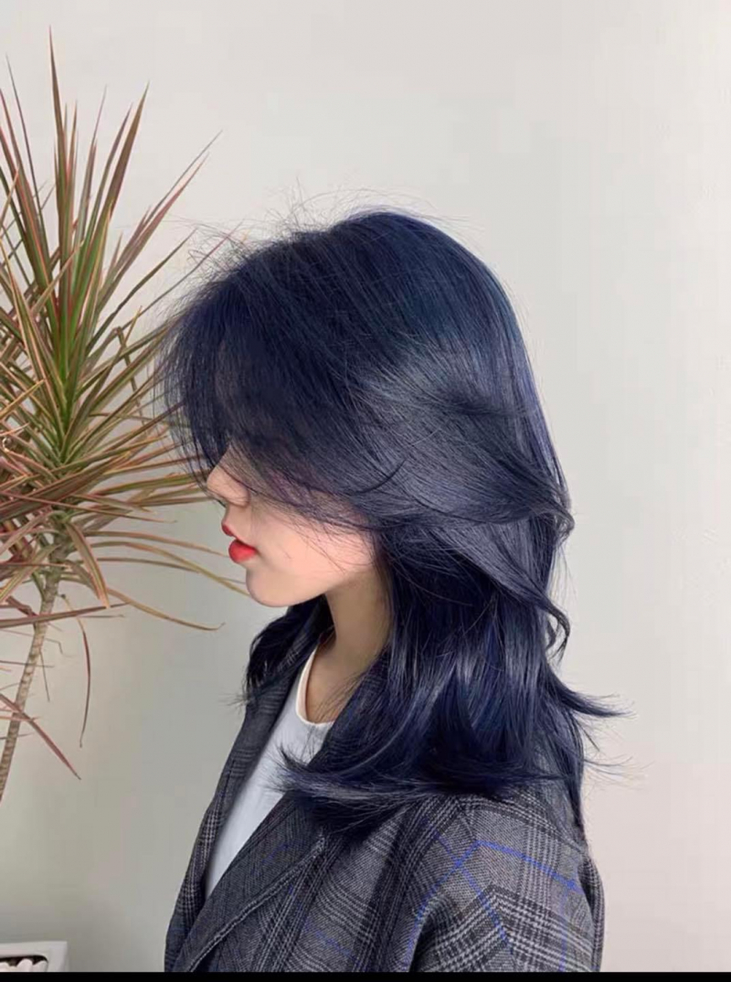 Nhuộm xanh đen phai ra màu gì Cách giữ tóc nhuộm bền màu