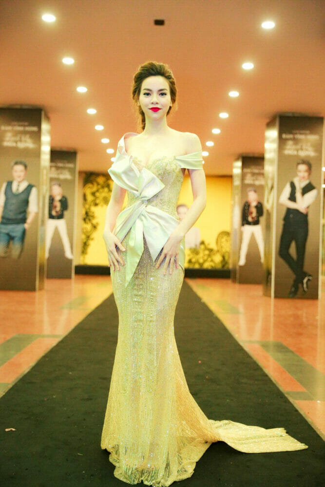 Hồi xuân với dòng thời trang váy đầm dạ hội hàn quốc mang dấu ấn riêng biệt   Vietnamnetvn  Sàn thương mại điện tử